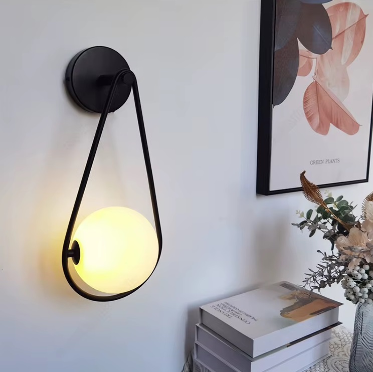 Светильник DZN-13849 ЧЕРНЫЙ ` L150*W250/H400/1/E27/10W D150mm белое матовое стекло