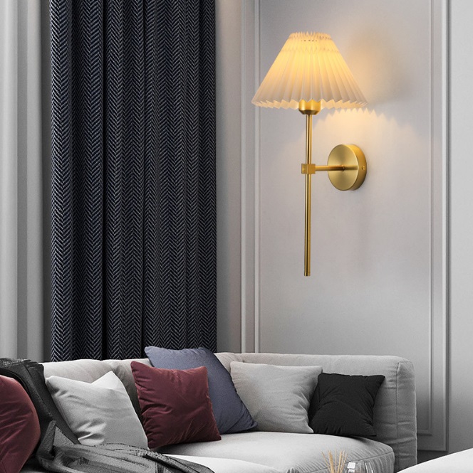 Светильник DZN-13875 ЗОЛОТАЯ БРОНЗА + БЕЛЫЙ ` D240/H490/1/E27/40W PLEATED