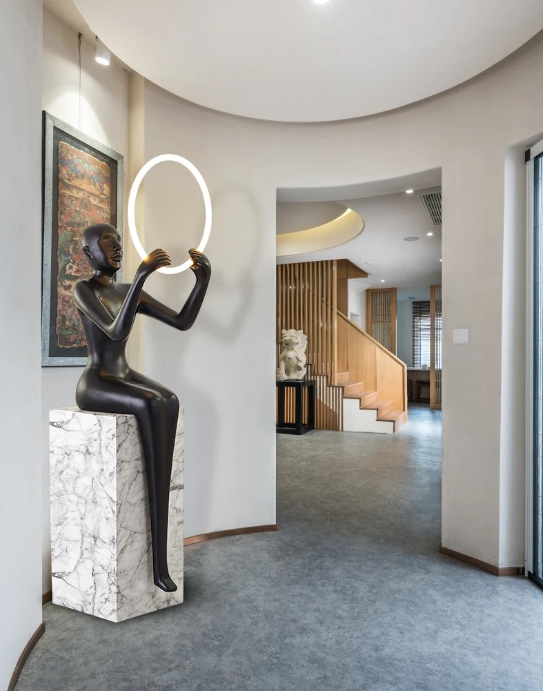 Светильник торшер-маникен DZN-11289 ЧЕРНЫЙ ` D440*400/H1760/1/LED/30W/6500K MANIKIN