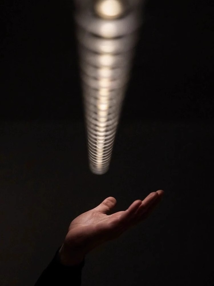 Светильник DZN-50690 ЧЕРНЫЙ ` D1380*60/H1500/1/LED/3000K VSST 24-08