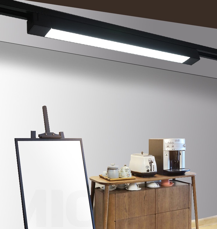 Светильник трековый SAPFIRE SPF-9640 ЧЕРНЫЙ ` 1/LED/20W/4500K 345*35*32mm неповоротный CASPER 25-01