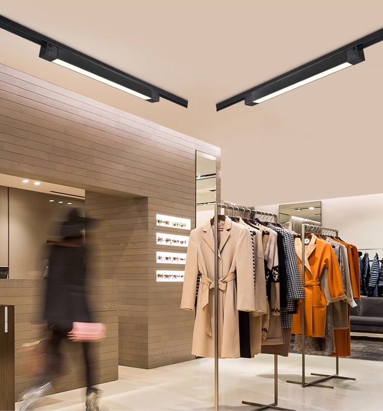 Светильник трековый SAPFIRE SPF-9642 ЧЕРНЫЙ ` 1/LED/40W/4500K 605*35*32mm неповоротный CASPER 25-01