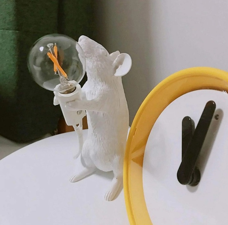 Светильник переносной ElegantLight DZN-11147 БЕЛЫЙ ` 1/E12/12W мышка стоит (+ лампа Е12) MOUSE 23-11